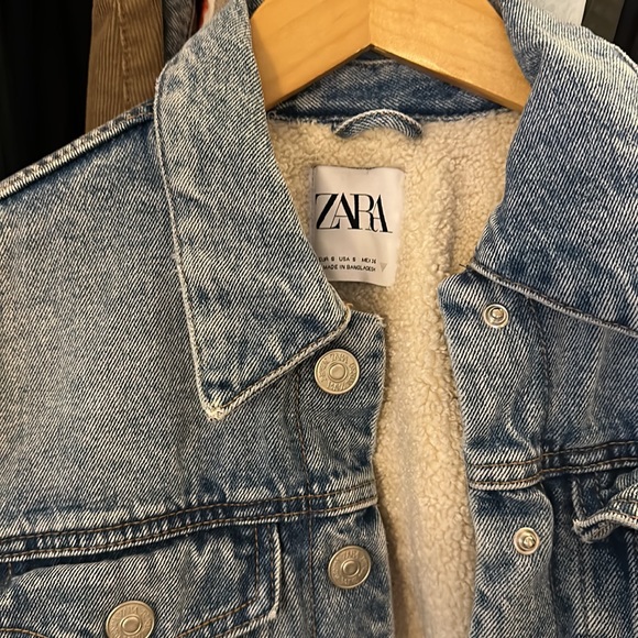 Zara jean jacket - Picture 2 of 4